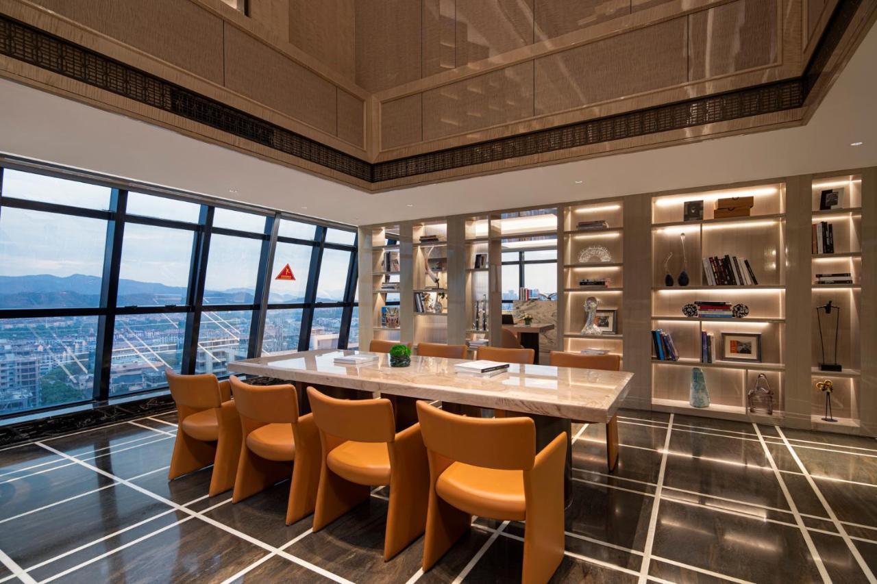 Yiwu Kaison K Hotel Экстерьер фото
